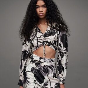 NWT AllSaints Carla Jackie Floral Silk Blend Cropped Top